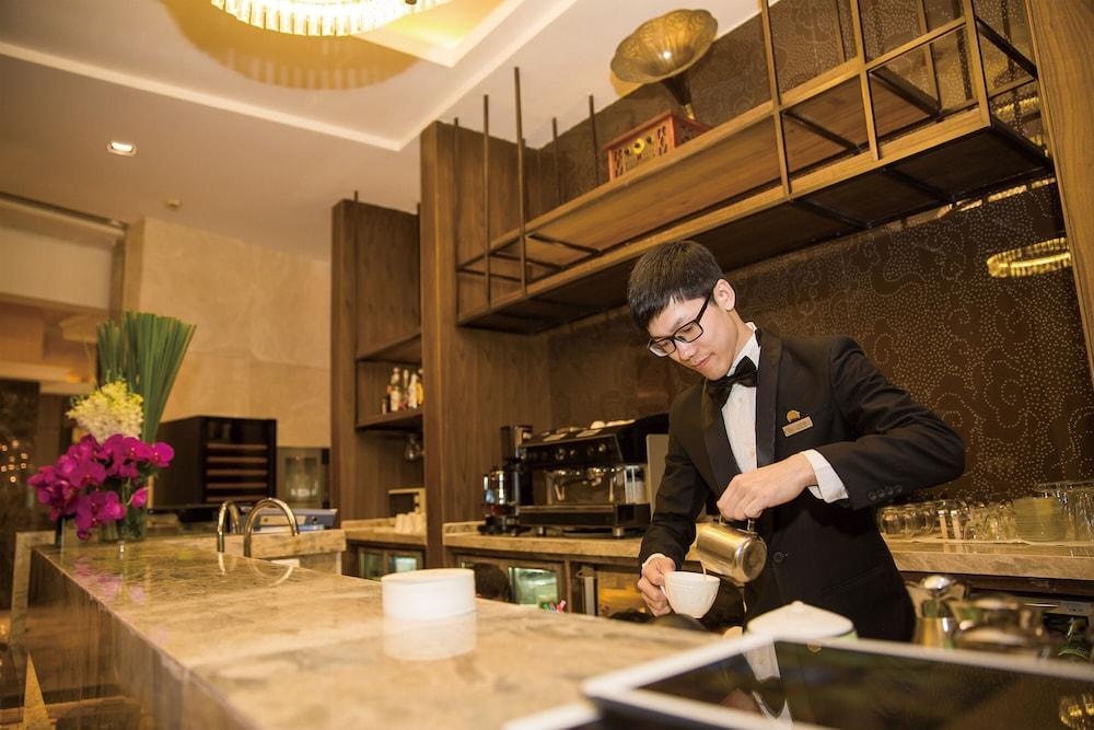 Gehua New Century Hotel Pechino Esterno foto